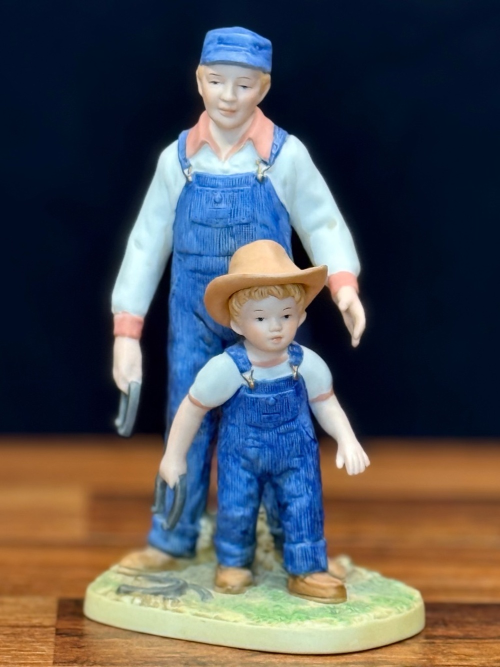 HOMCO 1985 “Denim Days” Man and Boy Playing Horseshoes Figurine